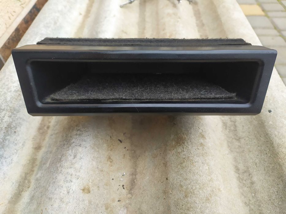 Бардачок (полка передней консоли) хонда аккорд 5