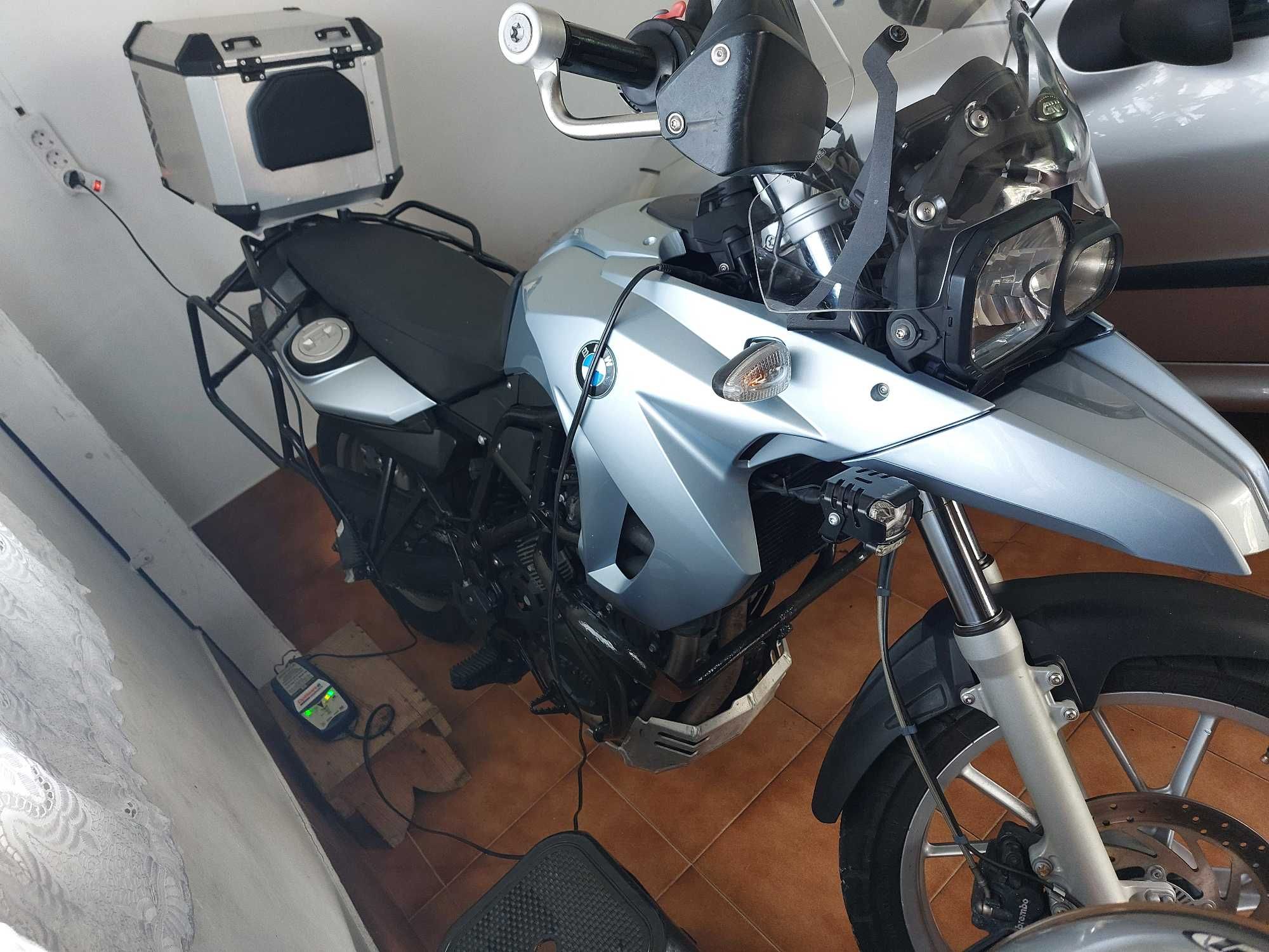 Mota BMW GS 650F