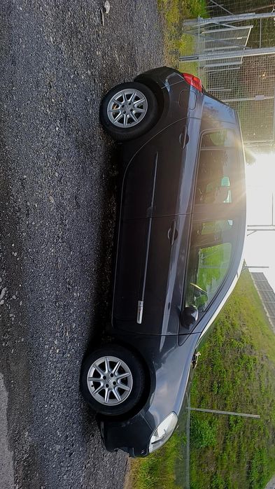 Renault Clio 2008 1.2LPG po dużym serwisie udokumentowanym