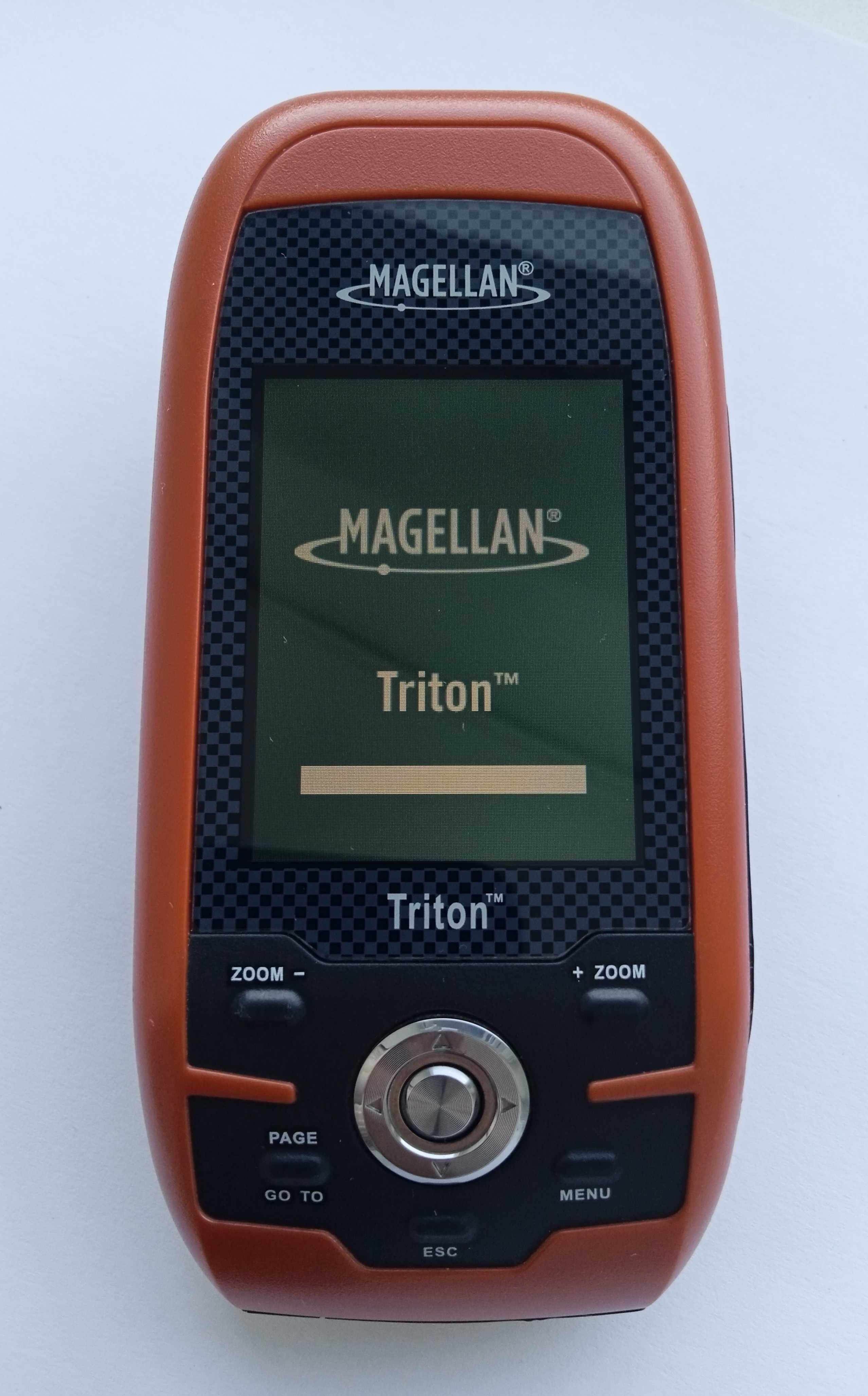 GPS навігатор Magellan Triton 400
