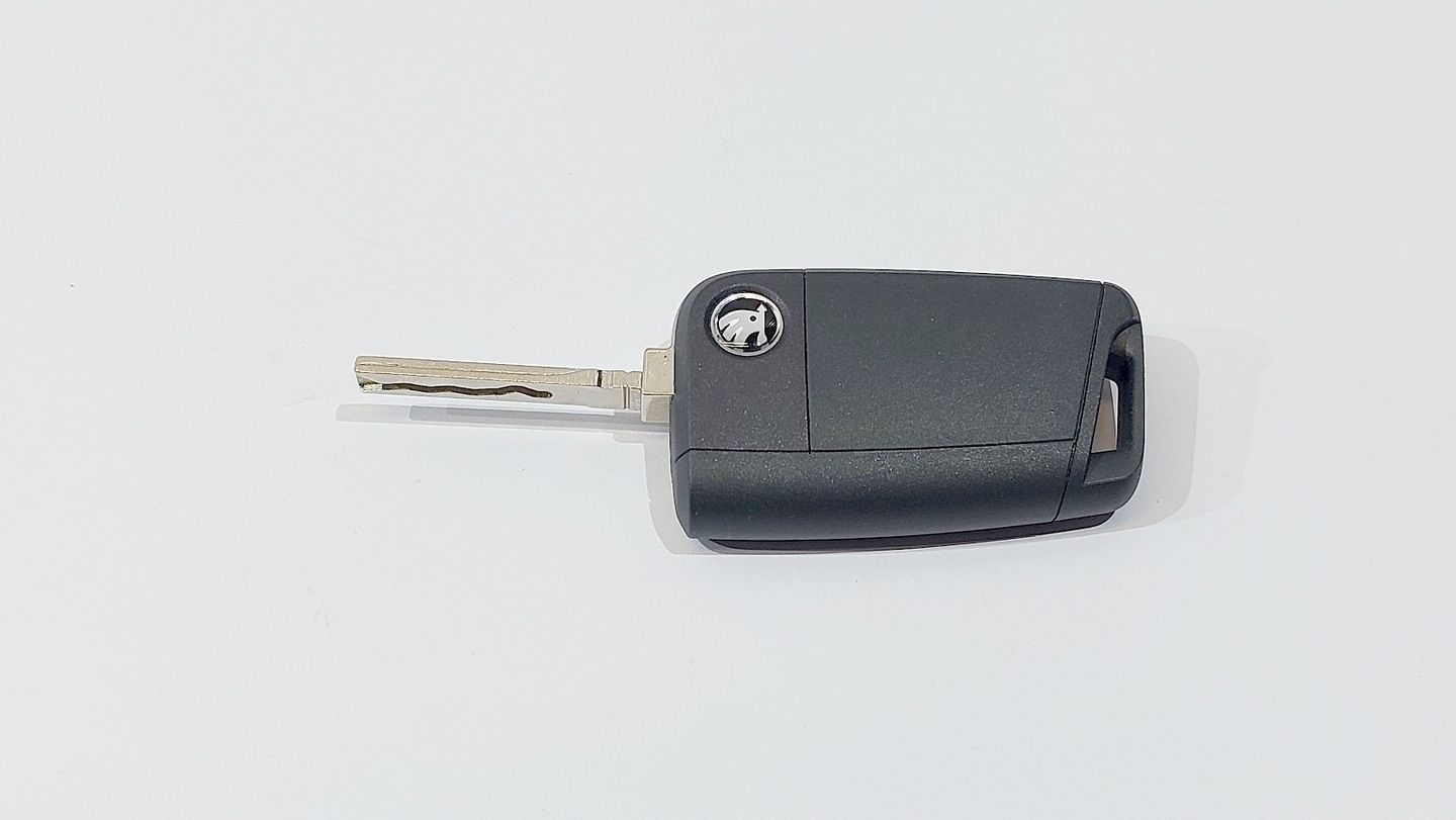 KLUCZYK PILOT GROT SKODA KAMIQ ORYGINAŁ 654959752F
