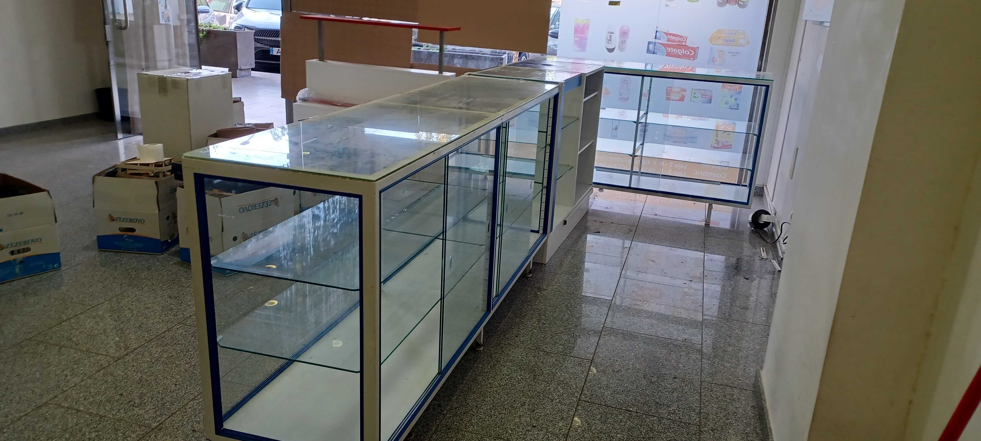 Conjunto de 3 balcões