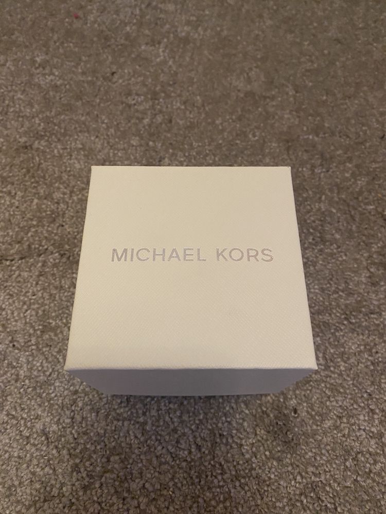 Etui na zegarek Michael Kors pudełko