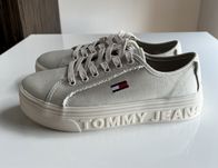 Buty na platformie Tommy Jeans roz.36 nowe