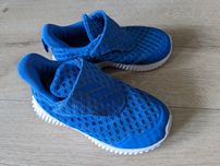 Buciki na lato Adidas, rozmiar 25, ultralekkie