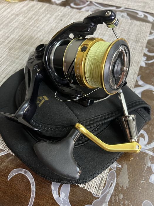 Продам катушку Shimano Nasci 4000