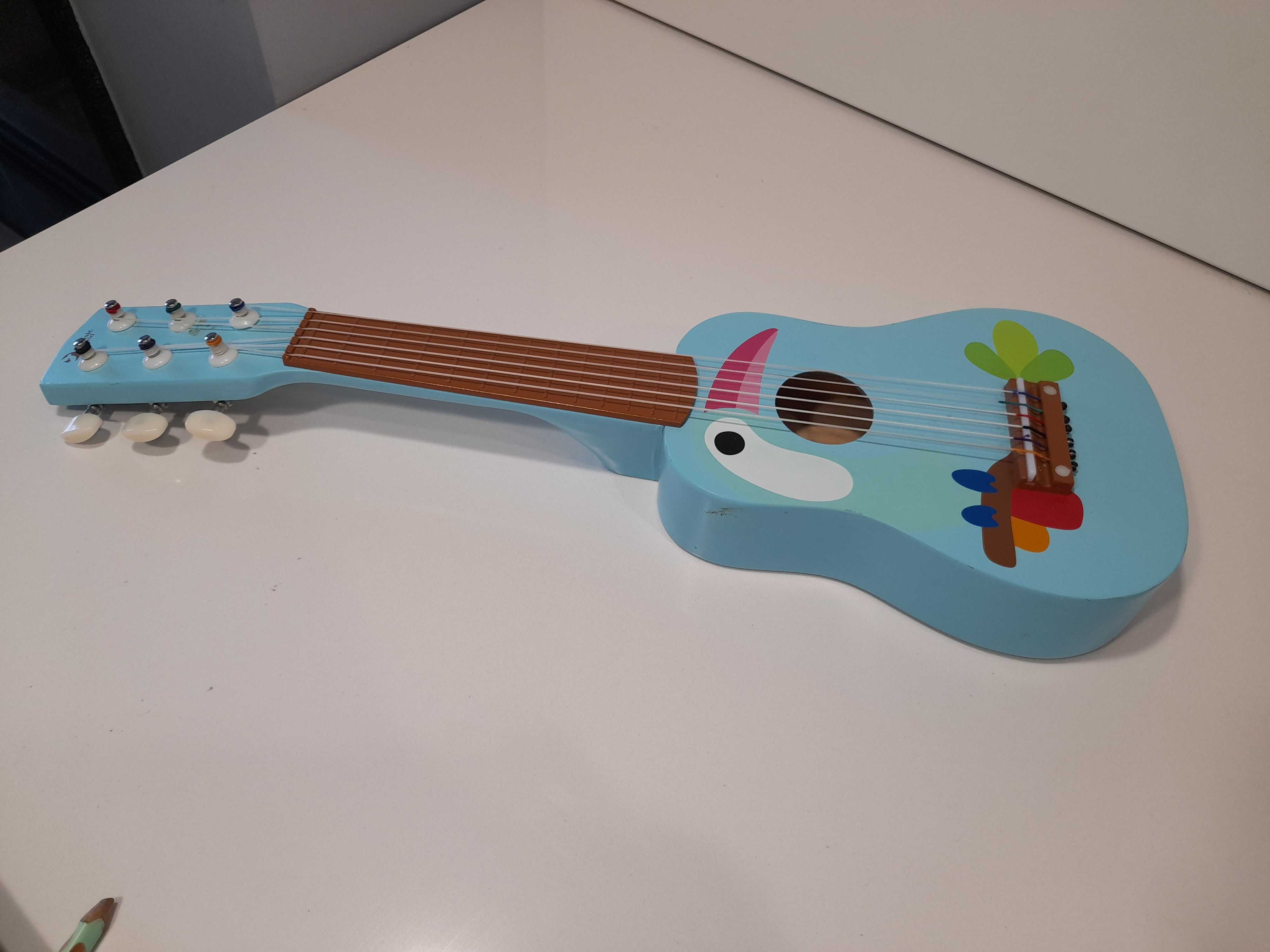 Gitara toucan world classic