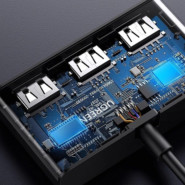 Ugreen przełącznik adapter switch box USB 2 wejścia - 3 wyjścia czarny