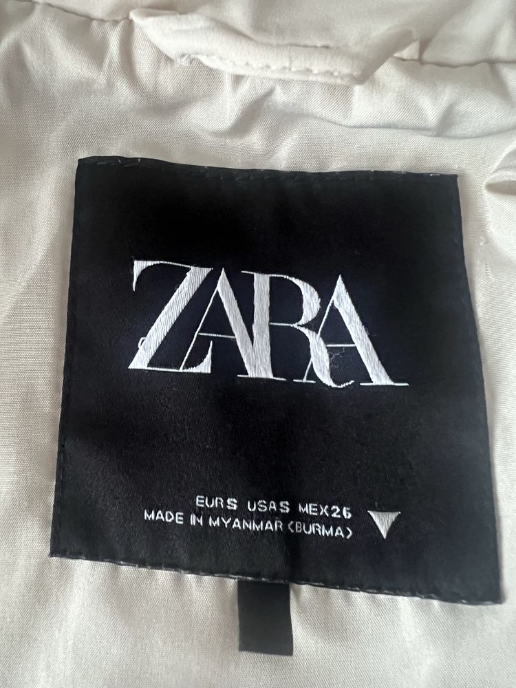 Пуховик Zara стан як нова