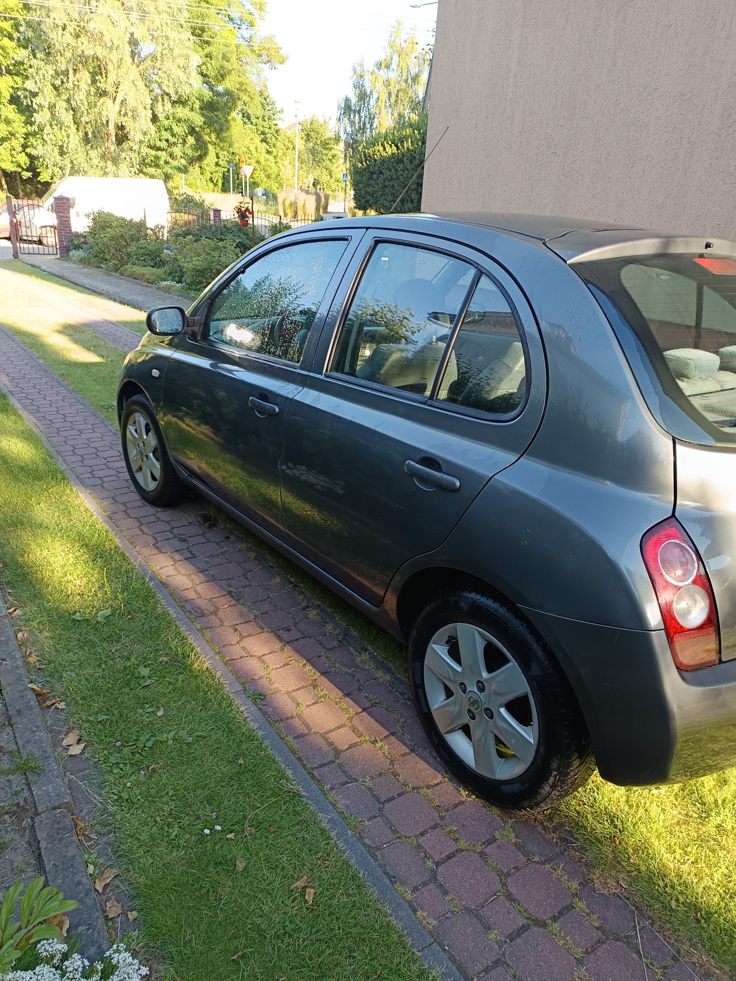 Nissan Micra w dobrej kondycji
