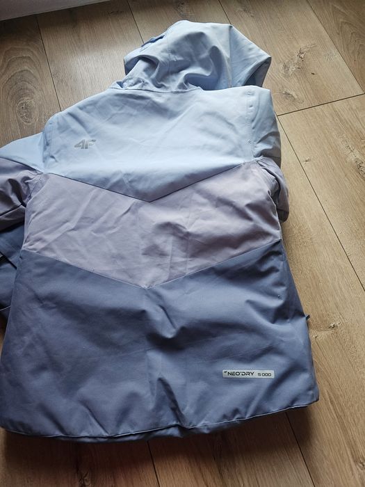 Kurtka zimowa  4f rozm. 122 dla dziewczynek