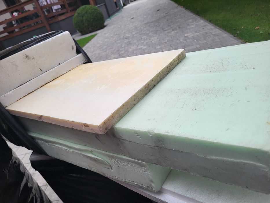 Styropian pozostałści po remoncie około 1 m różne grubości