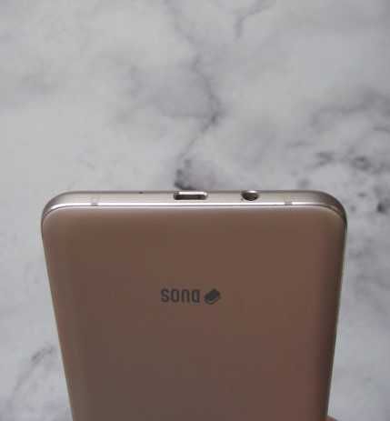 Смартфон Samsung Galaxy J7 Gold (SM-J710FZDUSEK) + подарки!