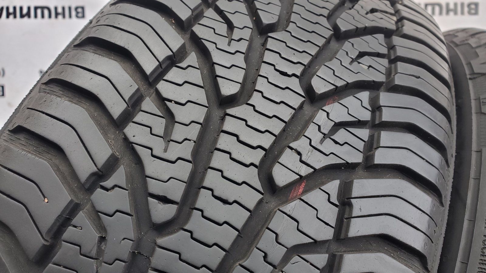 Шини 195/55 R 16 UNIROYAL AllSeasonExpert 2. Комплект. Колеса склад.