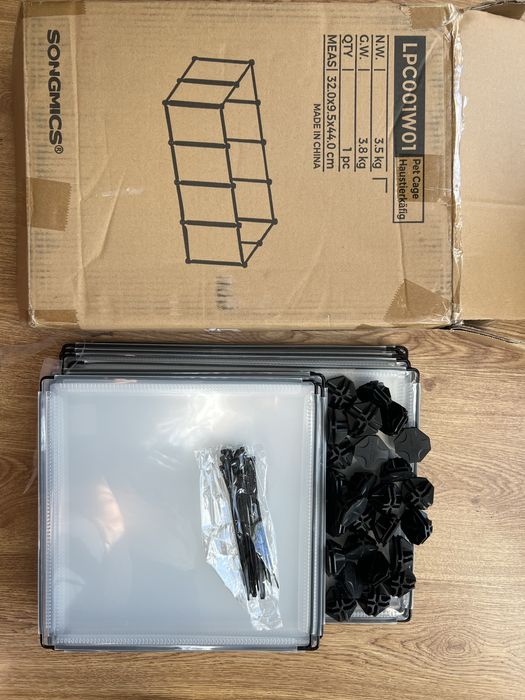 Пластиковий вольєр манеж для гризунів Songmics 42 x 125 x 63 см