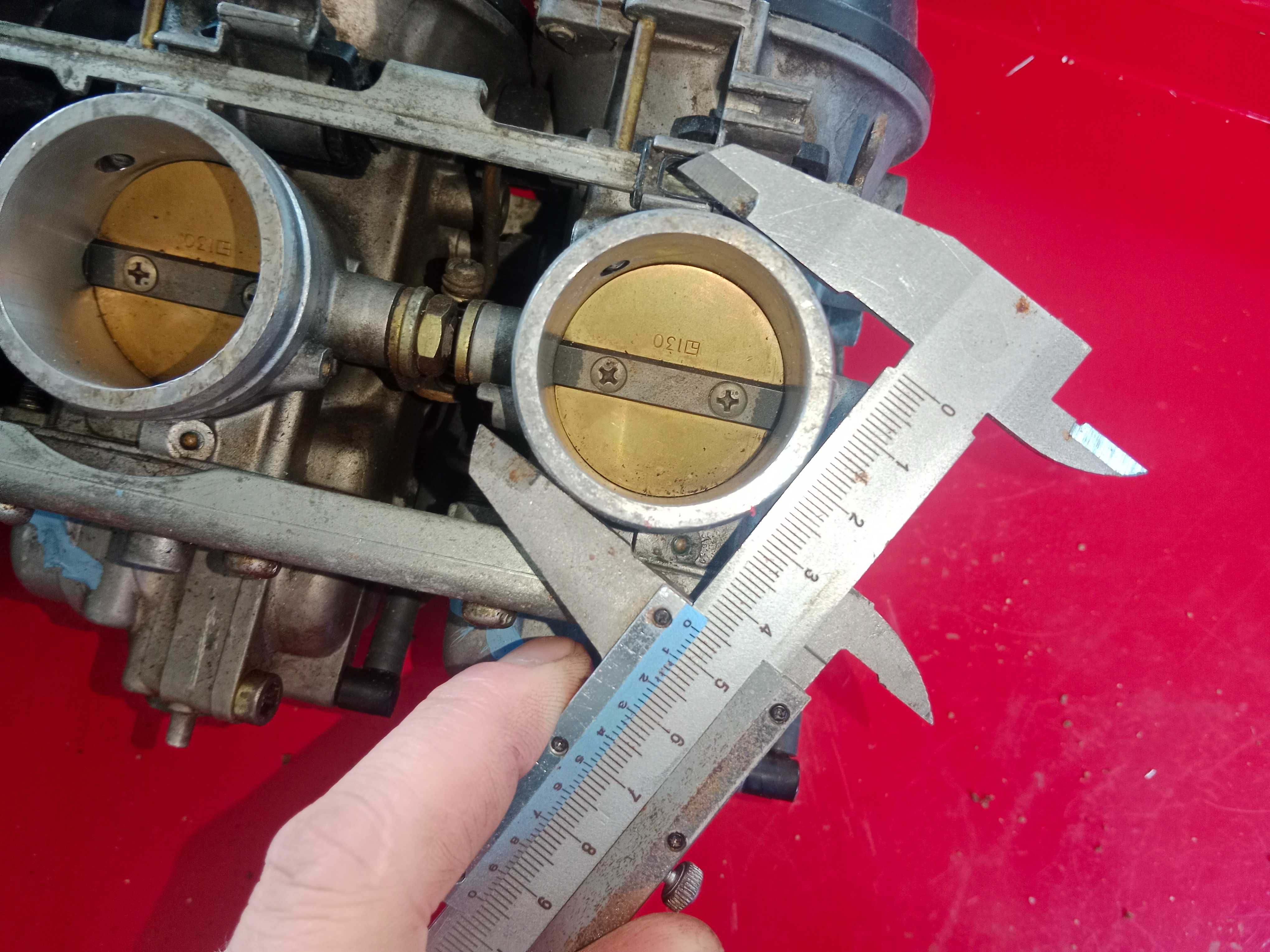 suzuki gsxf1100 gsxr1100 gsxr 1100 gsxf gsxr750 gsf1200 gsf gaźniki