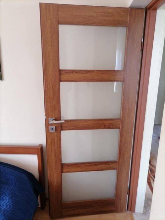 Drzwi wewnętrzne pokojowe 80 prawe