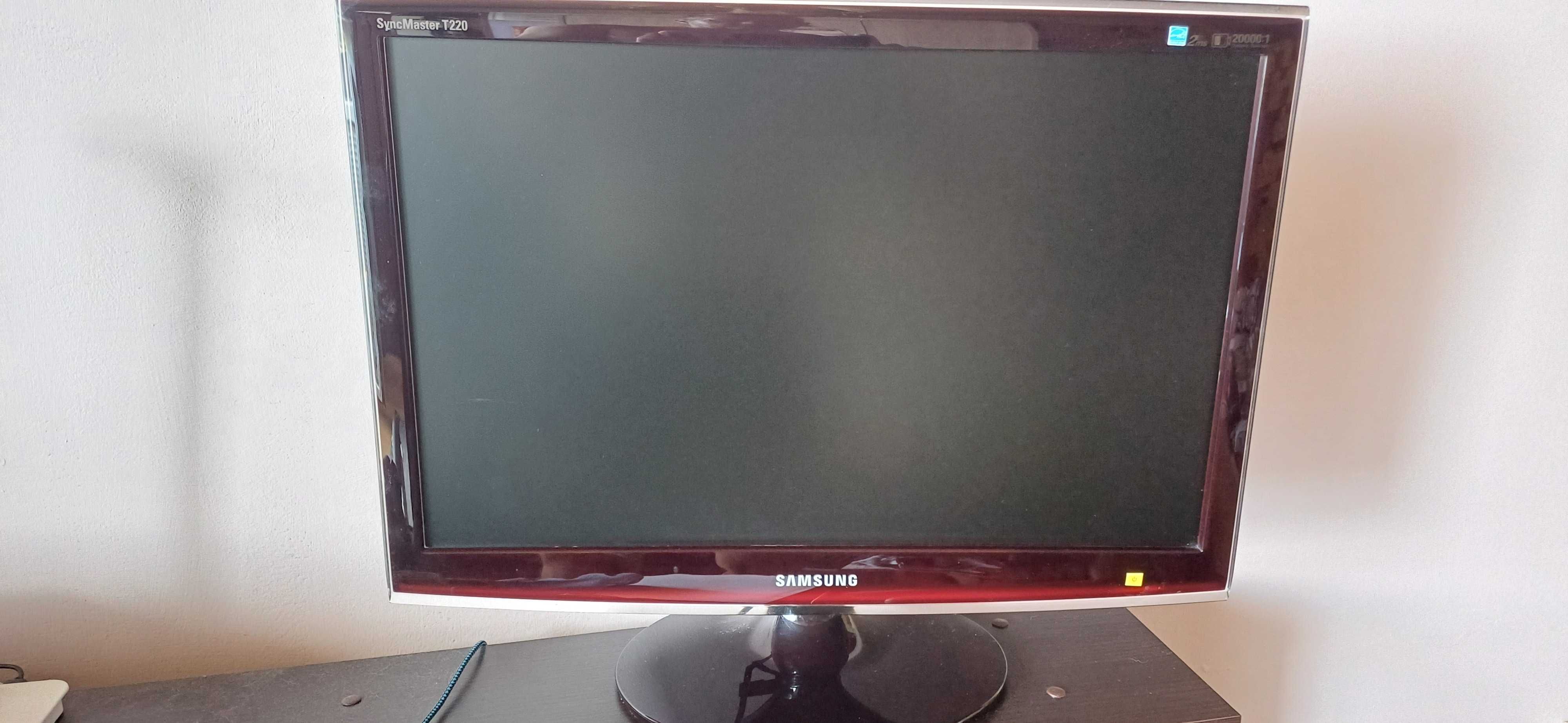 Komputer stacjonarny AMD Phenom II X4 960T 3.00GHz.