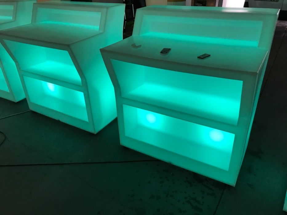 Bar com luz para jardim