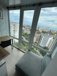 Продам 1 кімнатну квартиру з супер видом, вул Голосіїївська 10