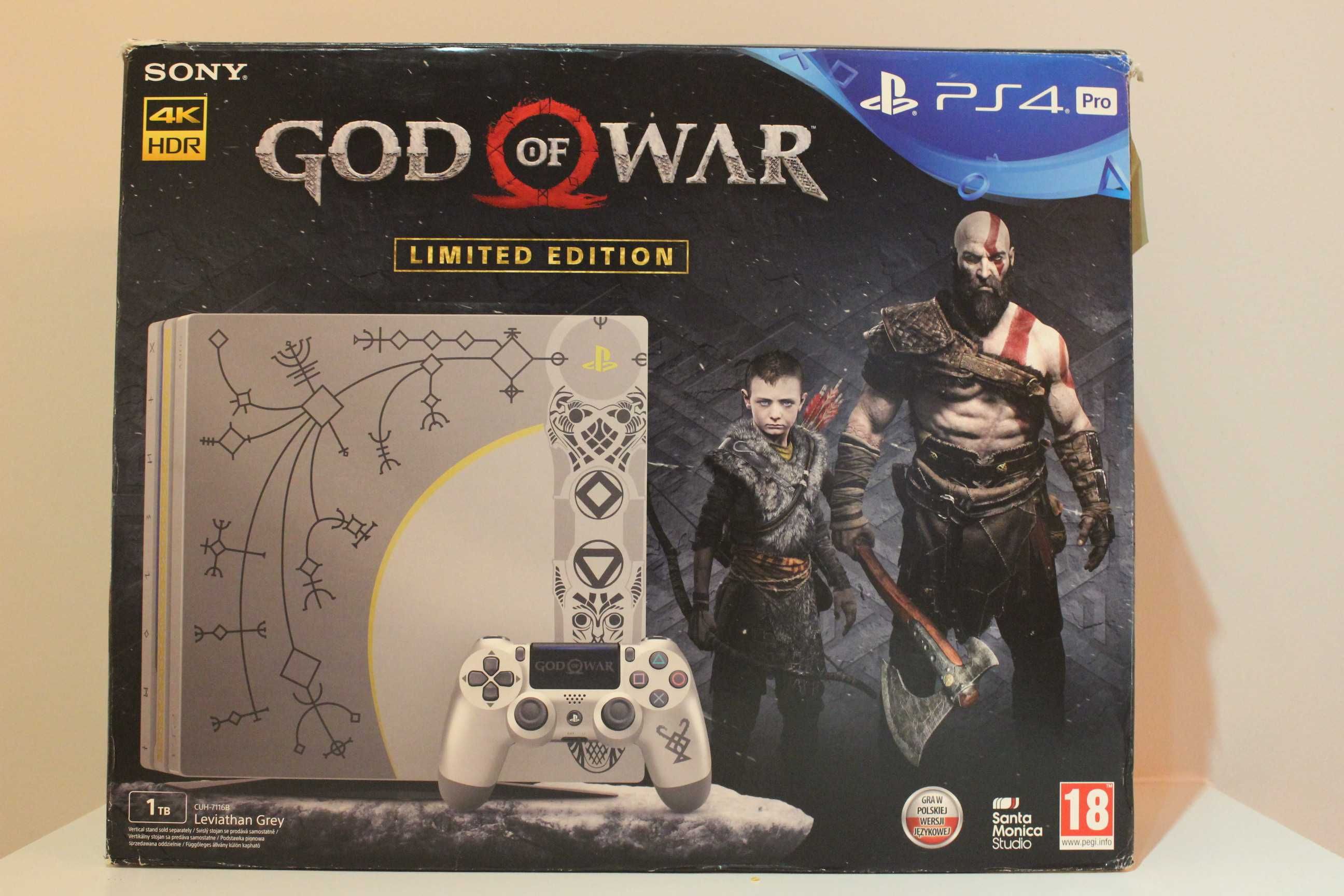 PlayStation 4 pro 1TB wersja god of war + pad