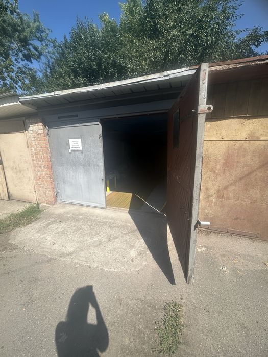Продається гараж