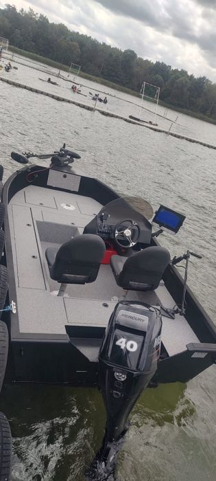 Łódka aluminiowa KING 420 sterówka