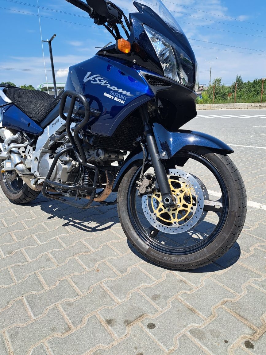 Suzuki v-strom 1000 сузукі