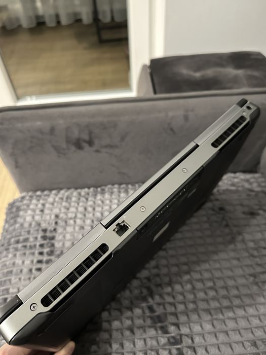 Ноутбук dell precision 7510 Intel Core i7-6820HQ 16 ОЗУ