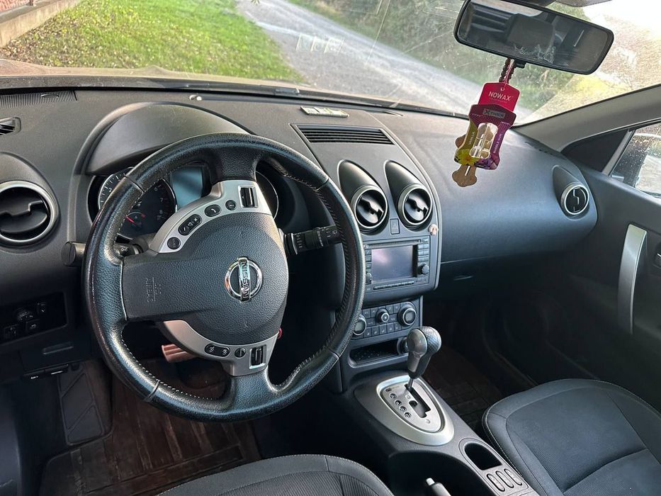 Продам авто Nissan Qashqai 2010