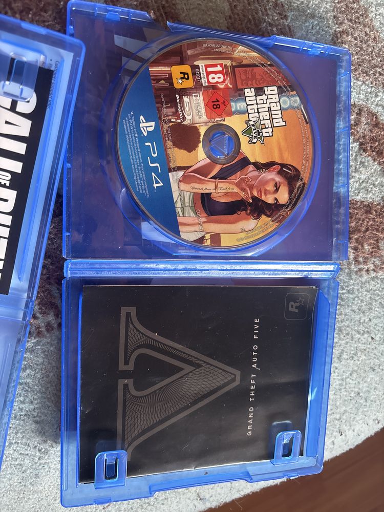 Call of ps5 e GTA PS4
