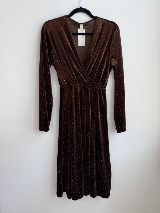 Sukienka damska welurowa r.uniwersalny