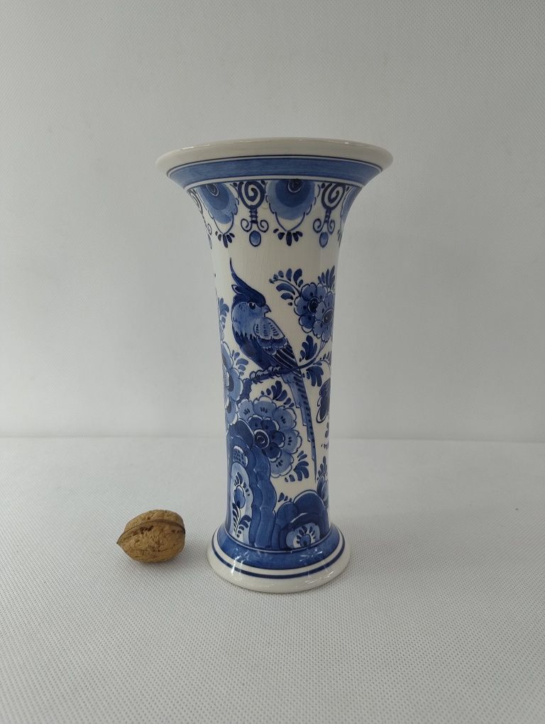Wazon ceramiczny. Delft.