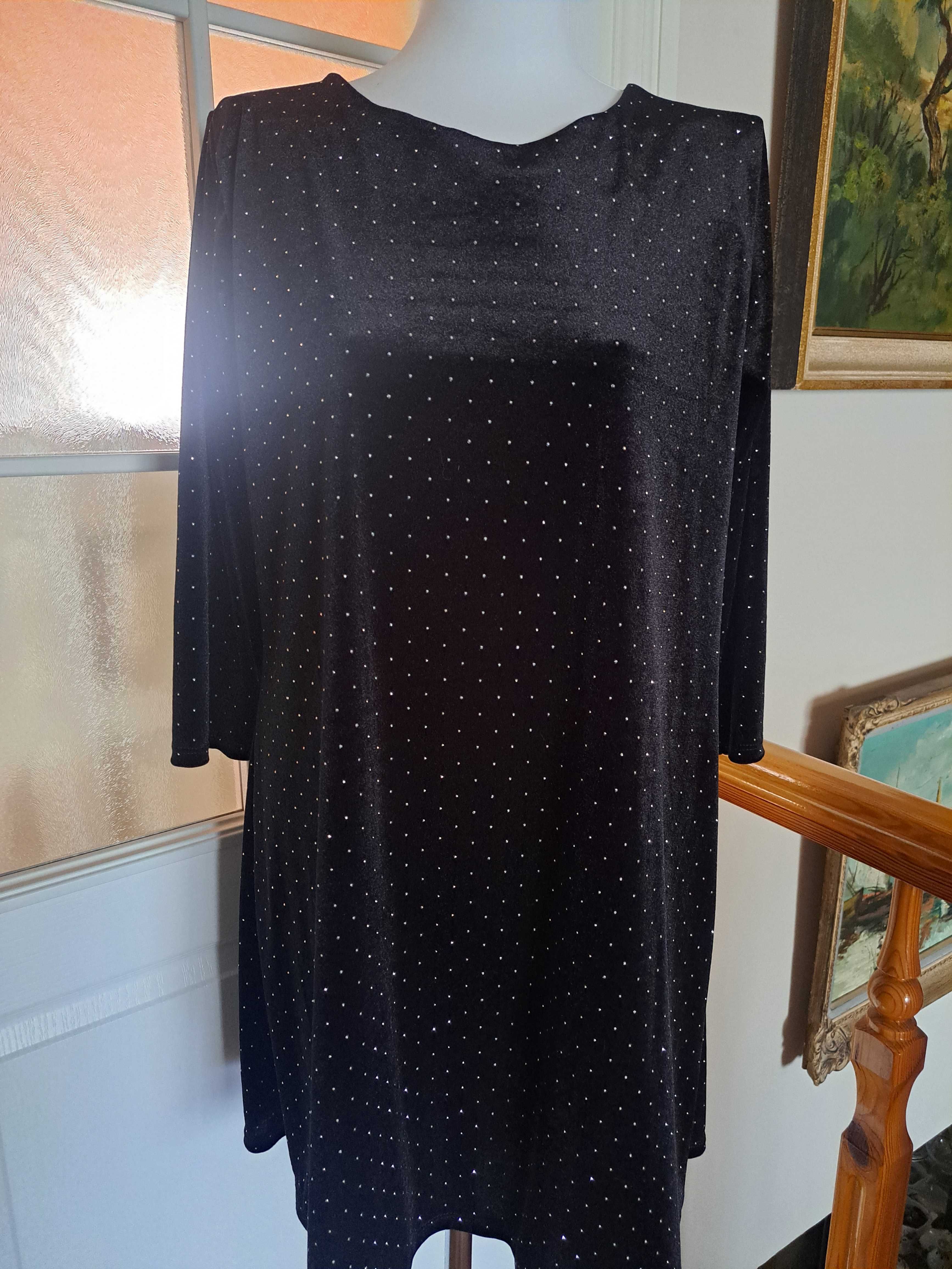 Elegancka welurowa sukienka
