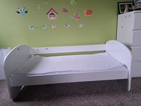 Łóżeczko 75 x 140 cm + materac+koldra+pokrowiec