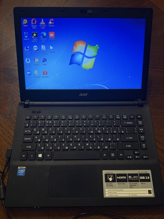 Ноутбук acer es1-411 в робочому стані з windows 7