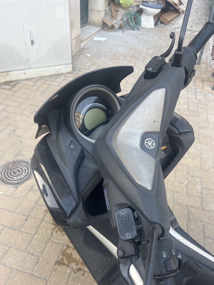 Yamanha Nmax 125