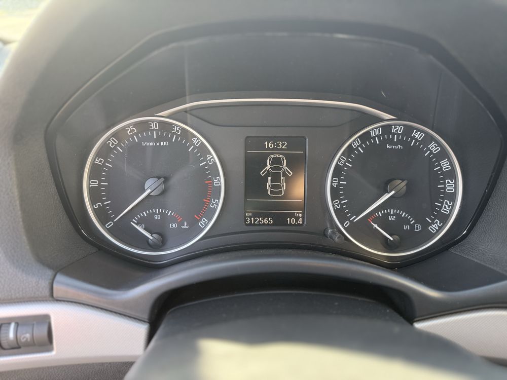 Продам Skoda Oktavia в хорошем техническом состоянии