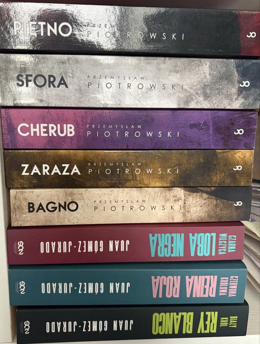 Sprzedam ksiażki Przemysław Piotrowski, Juan Gomez-Jurado