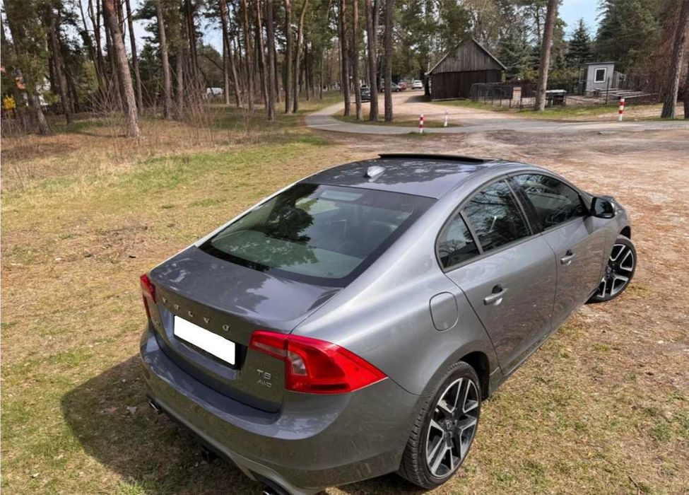 Volvo S60 2017 R-desing