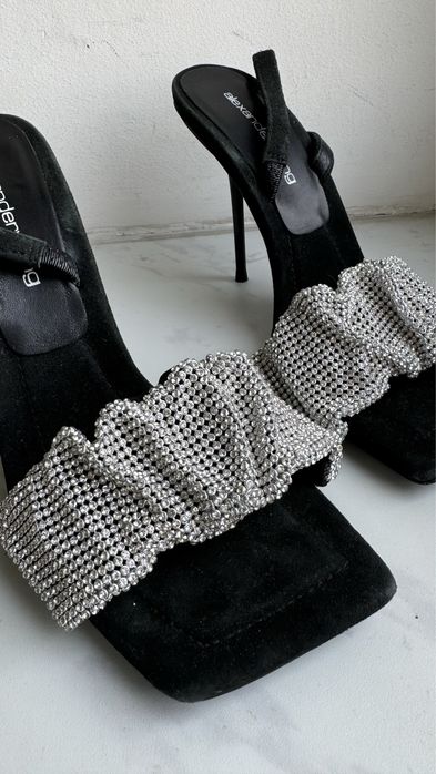 Нові босоніжки, Wang, 36 розмір