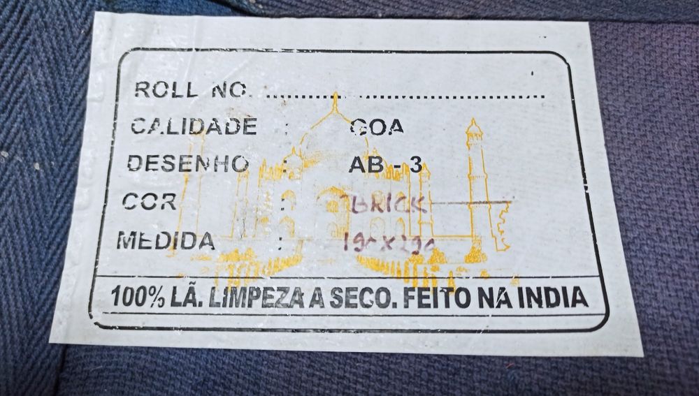 Carpete  100% Lã  ( Conjunto de duas )