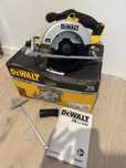 Nowa powystawowa pilarka tarczowa DeWalt 18V DCS391