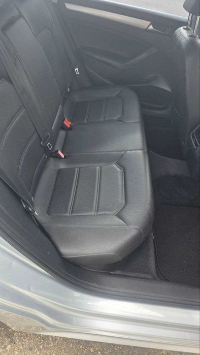 Volkswagen Passat 2013