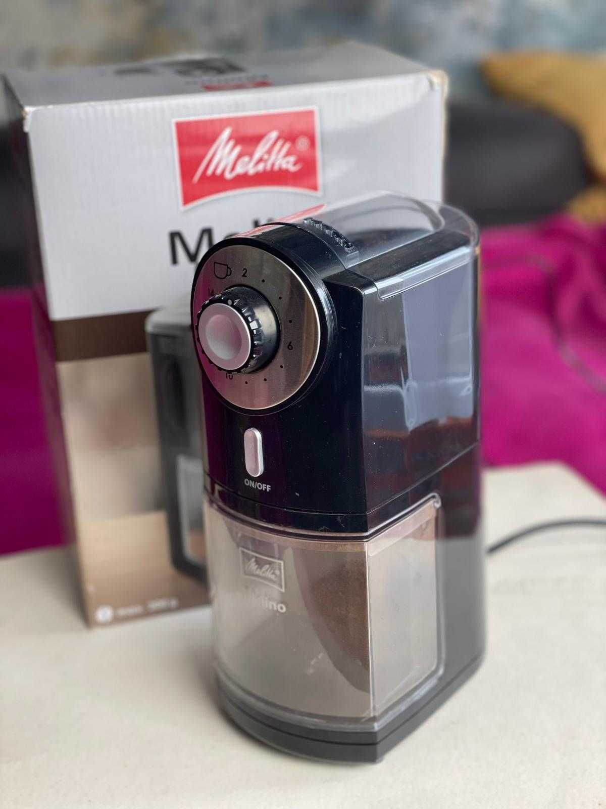 Melitta Molino automatyczny młynek żarnowy 17 ustaw.  CZARNY