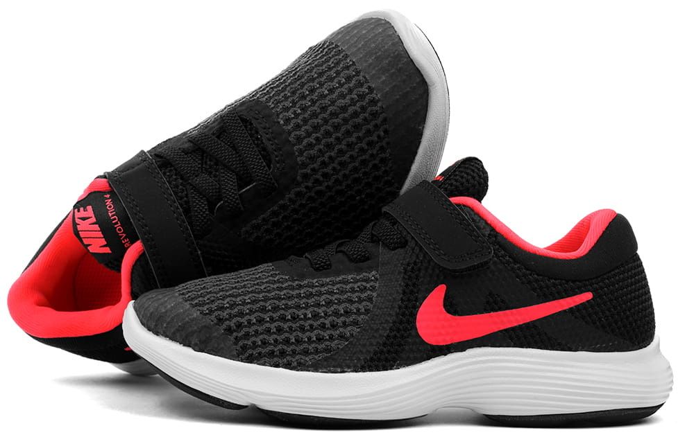 Nike кросівки 20,3см стелька на липучці