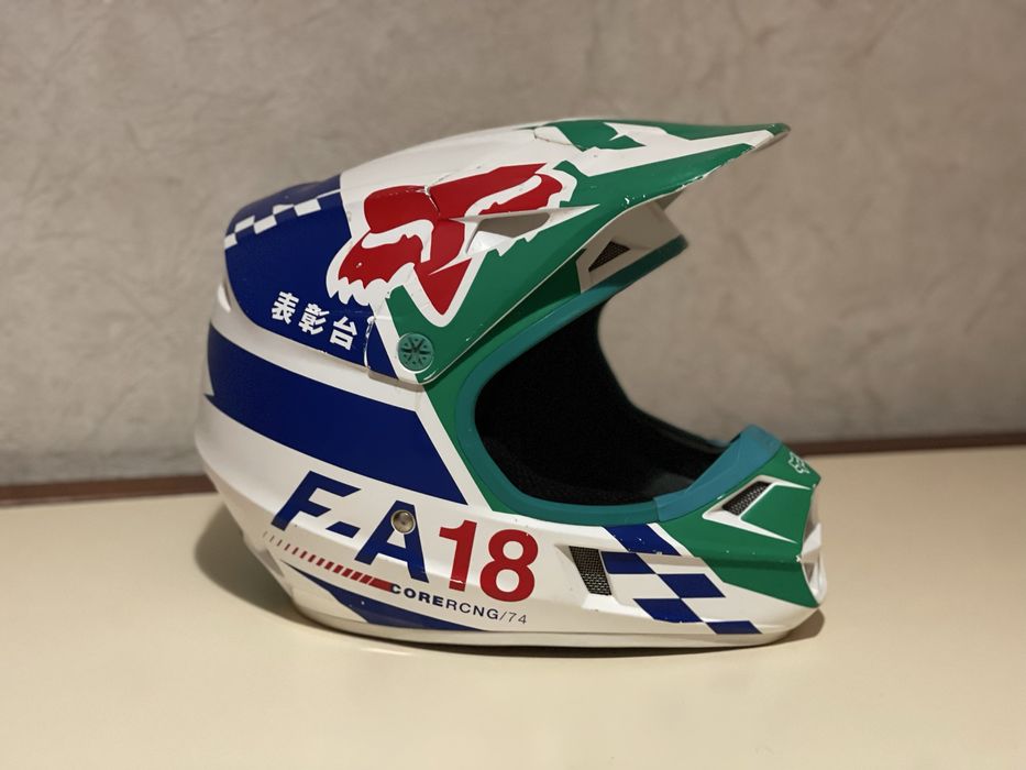 Шлем шолом Fox F-A18 YS 47-48