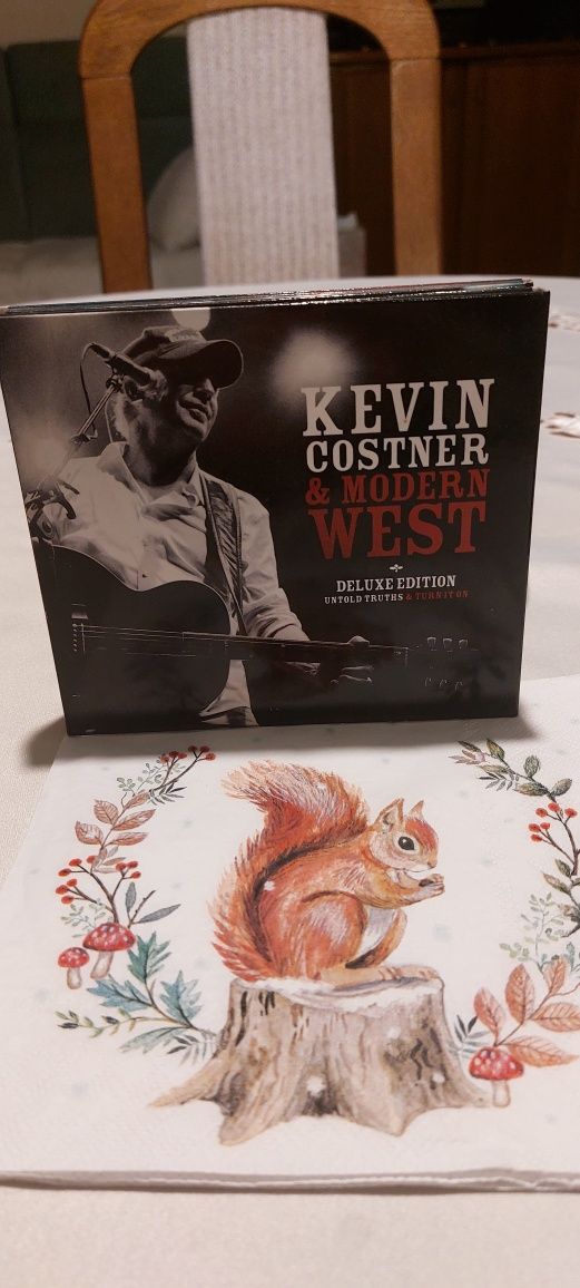 Kevin Costner & Modern West "untold truths & Turn It On"digipack