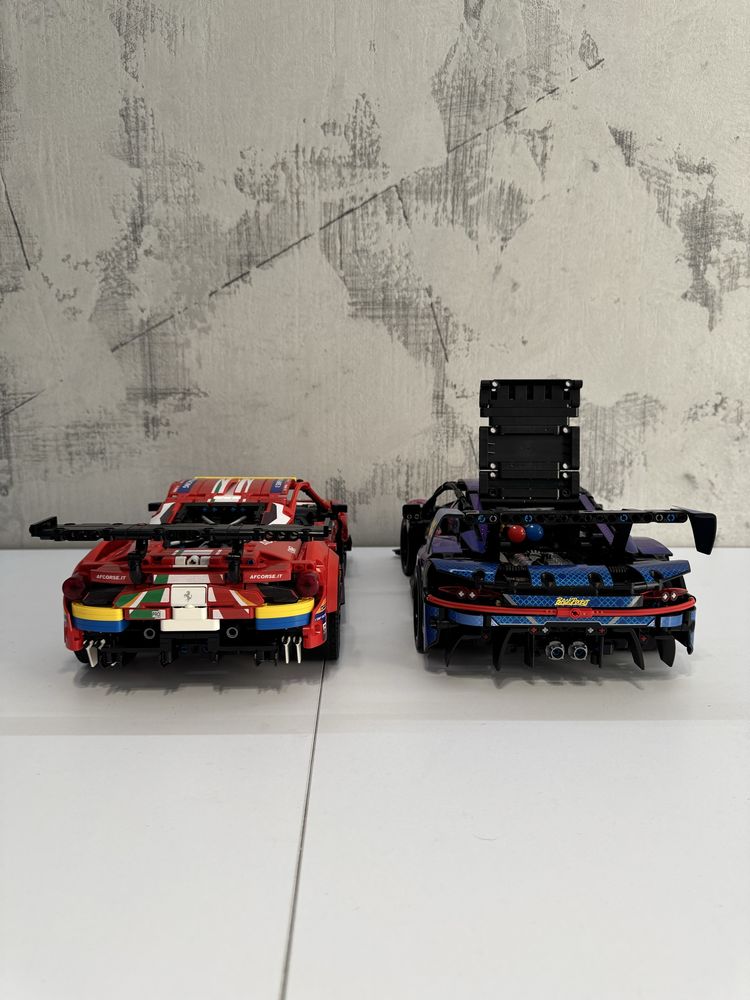 ‼️В коробці‼️ Ferrari 488 GTE та Porsche Cyberpunk Edition