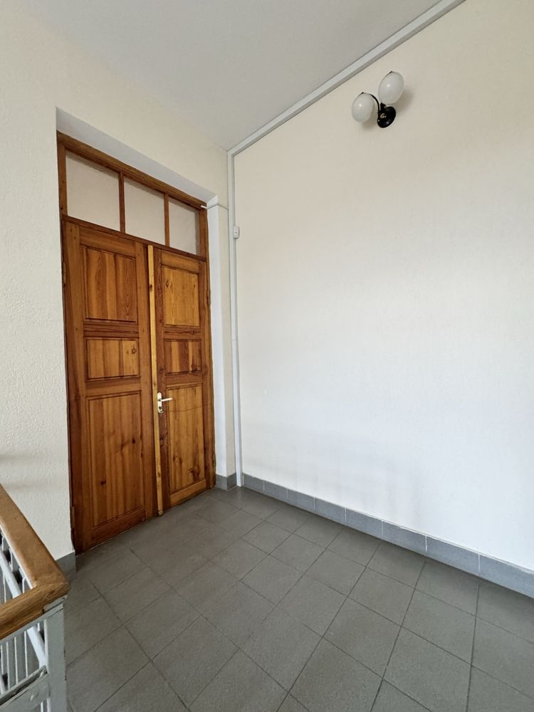 Здам комерційне приміщення, 430 кв.м. + 80 кв.м. підвал,в центрі міста